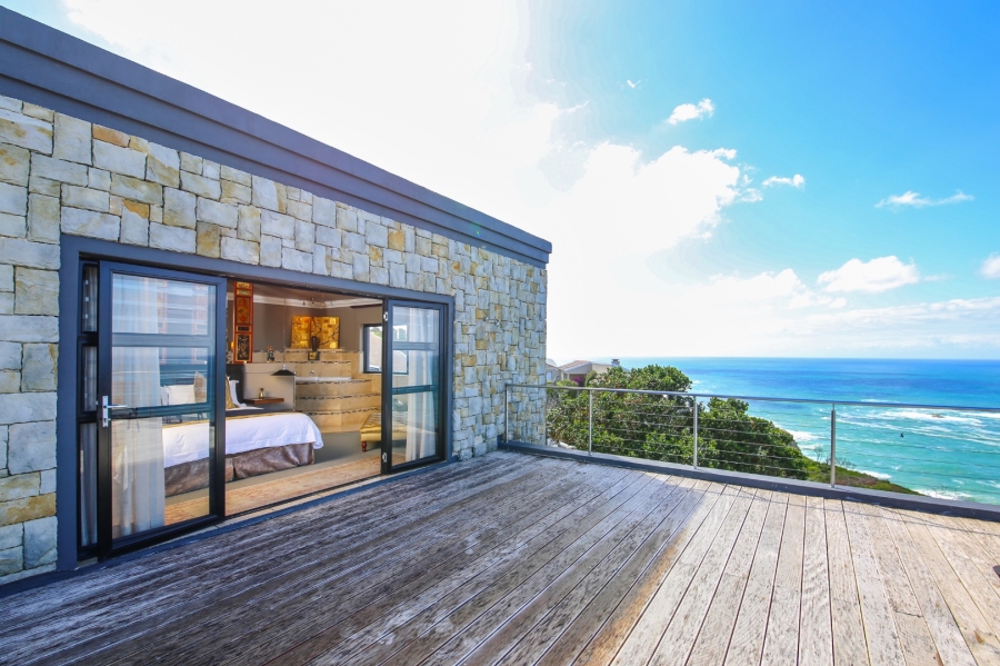 7 Bedroom Property for Sale in The Heads Western Cape